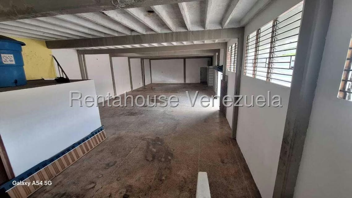 Comercial (Local Comercial) en Alquiler en 1ero de Mayo, Merida - 2