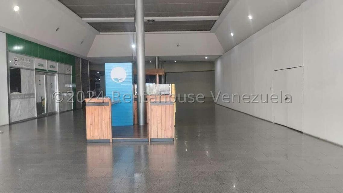 Comercial (Local Comercial) en Venta en Avenida Intercomunal, Zulia - 4