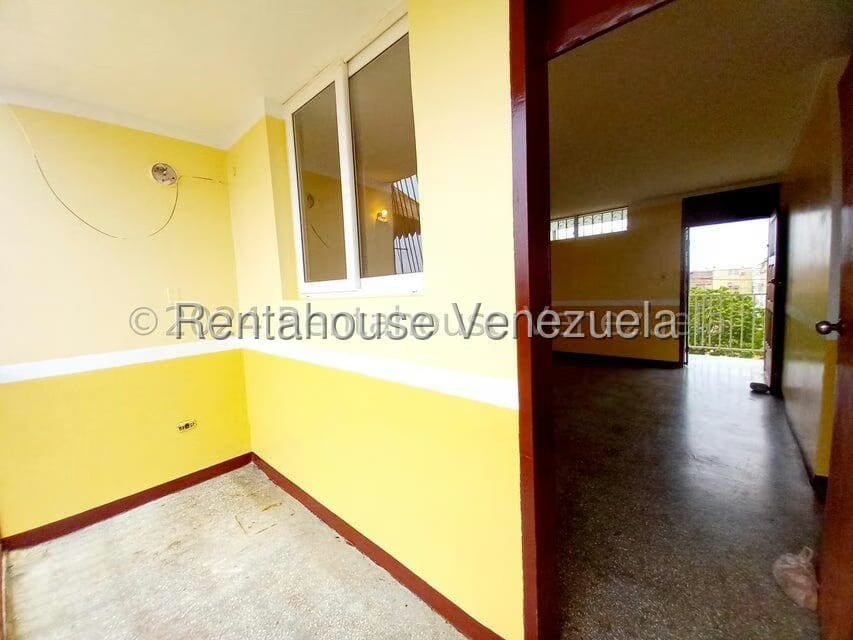 Apartamento (1 Nivel) en Alquiler en La Velita, Falcon - 12