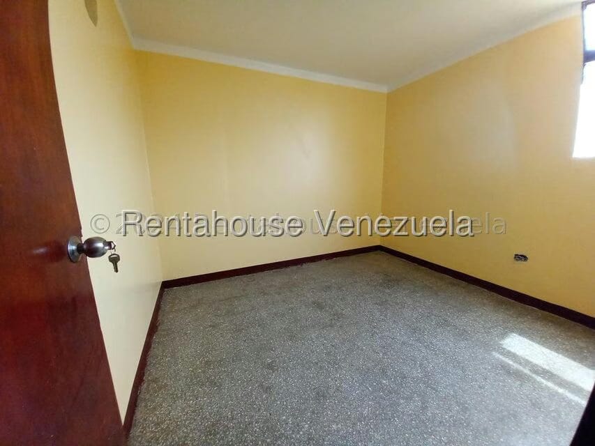 Apartamento (1 Nivel) en Alquiler en La Velita, Falcon - 15