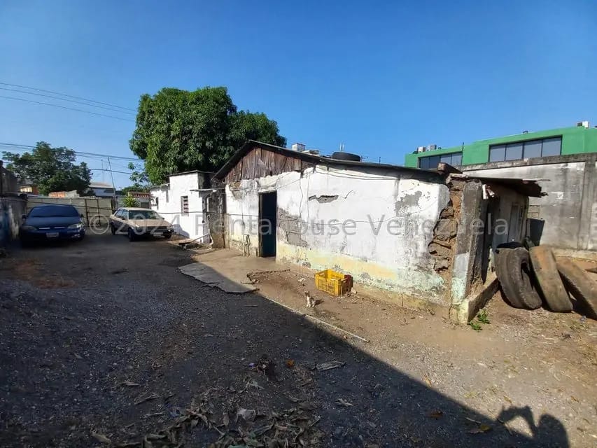 Terreno (Comercial) en Venta en Centro, Portuguesa - 12