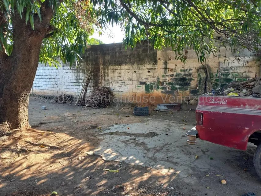 Terreno (Comercial) en Venta en Centro, Portuguesa - 7