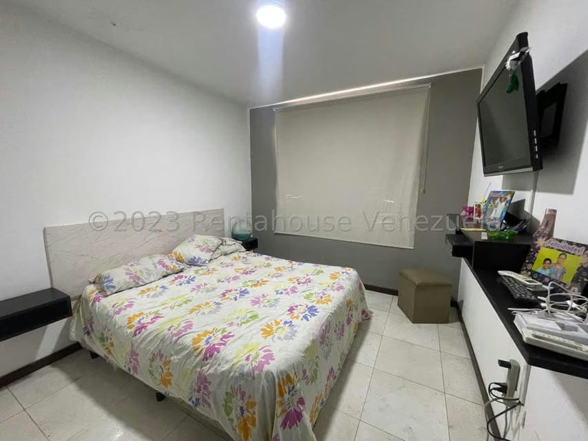 Apartamento (1 Nivel) en Alquiler en Colinas del Viento, Lara - 21