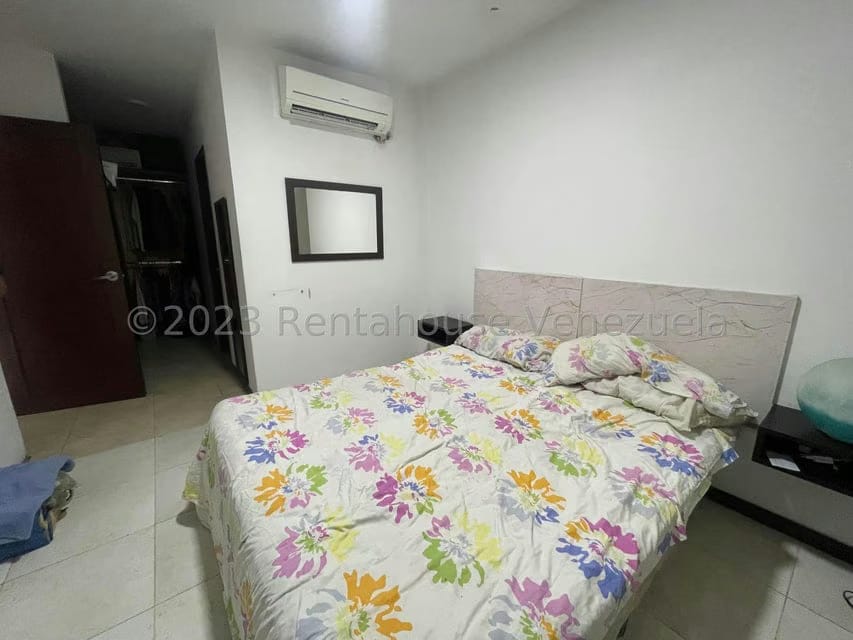 Apartamento (1 Nivel) en Alquiler en Colinas del Viento, Lara - 22