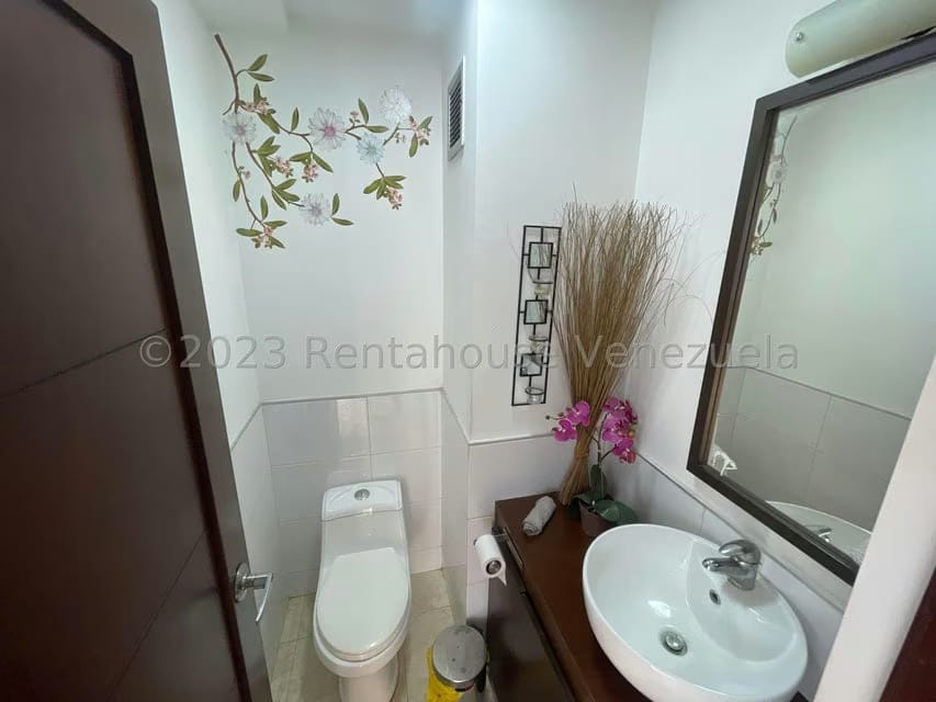 Apartamento (1 Nivel) en Alquiler en Colinas del Viento, Lara - 25