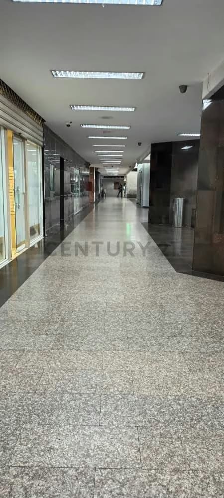 Venta de Local Comercial el Centro Comercial Plazas Las Américas de 60 m2 - 15