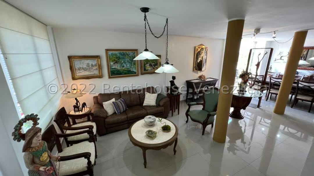Casa (Duplex) en Venta en Parque el Retiro, Miranda - 3