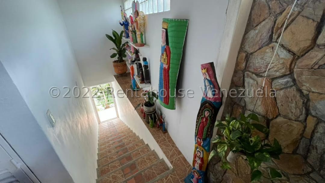 Casa (Duplex) en Venta en Parque el Retiro, Miranda - 22