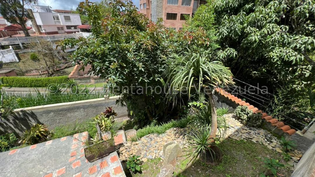 Casa (Duplex) en Venta en Parque el Retiro, Miranda - 32