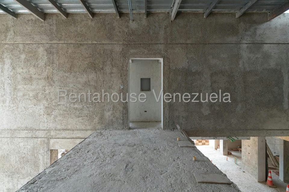 Casa (Duplex) en Venta en Santa Paula, Distrito Metropolitano - 14