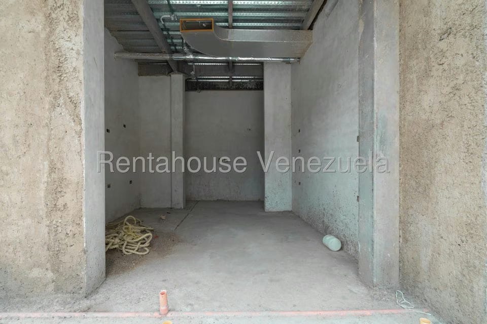 Casa (Duplex) en Venta en Santa Paula, Distrito Metropolitano - 44