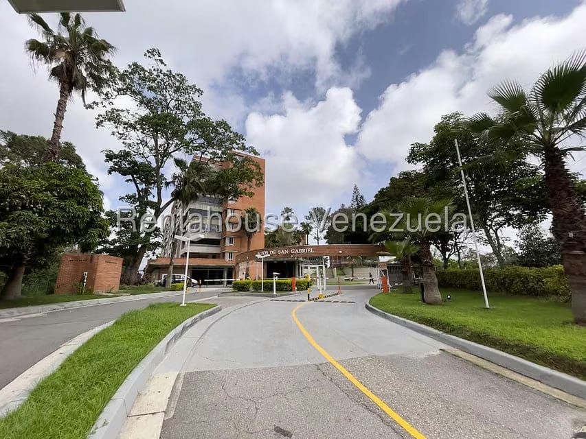 Apartamento (Duplex) en Venta en La Tahona, Distrito Metropolitano