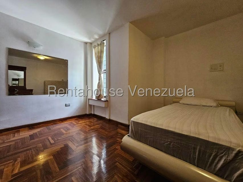 Casa (Multipes Niveles) en Venta en Lomas del Club Hipico, Distrito Metropolitano - 61