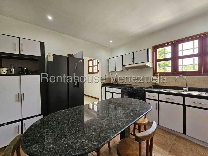 Casa (Multipes Niveles) en Venta en Lomas del Club Hipico, Distrito Metropolitano - 77