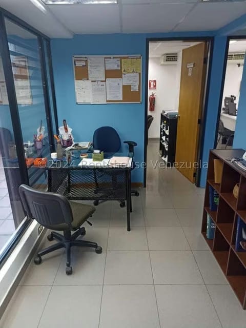 Comercial (Consultorio Medico) en Venta en Santa Monica, Distrito Metropolitano - 4