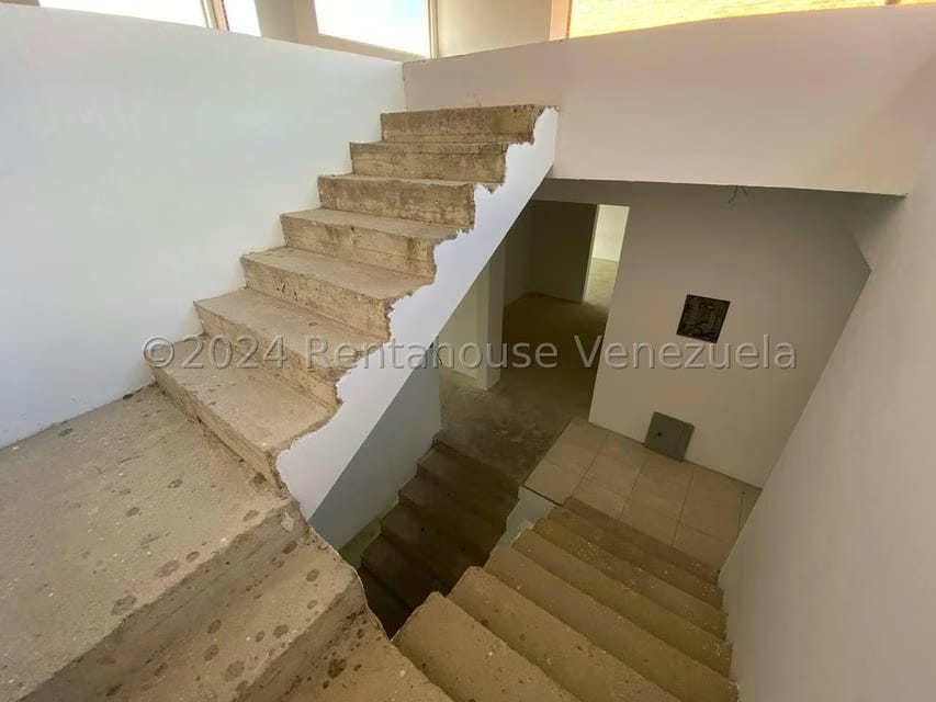 Apartamento (1 Nivel) en Venta en Lomas del Sol, Distrito Metropolitano - 25