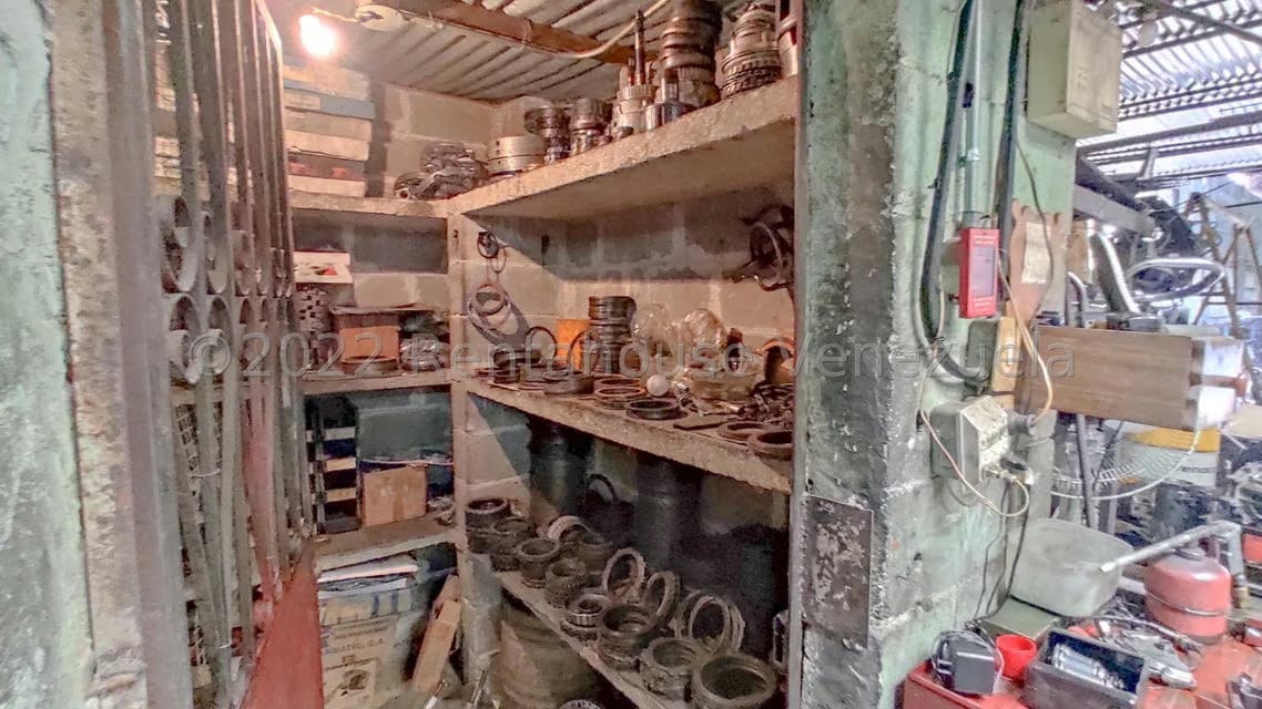 Comercial (Local Comercial) en Venta en Municipio Guaicaipuro, Miranda - 22