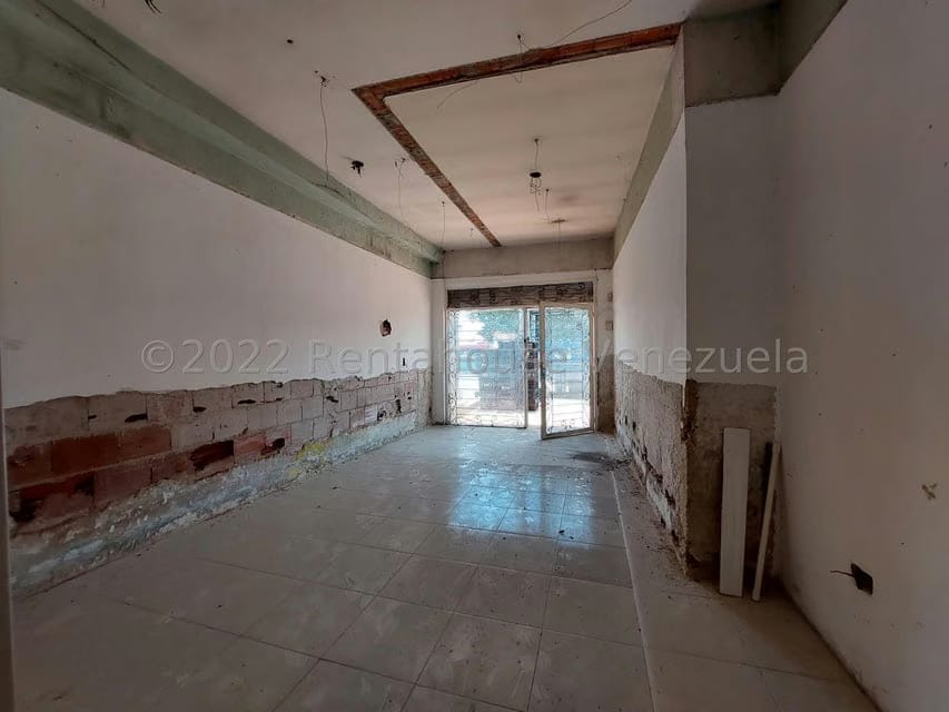 Comercial (Edificio) en Venta en Zona Centro, Aragua - 16