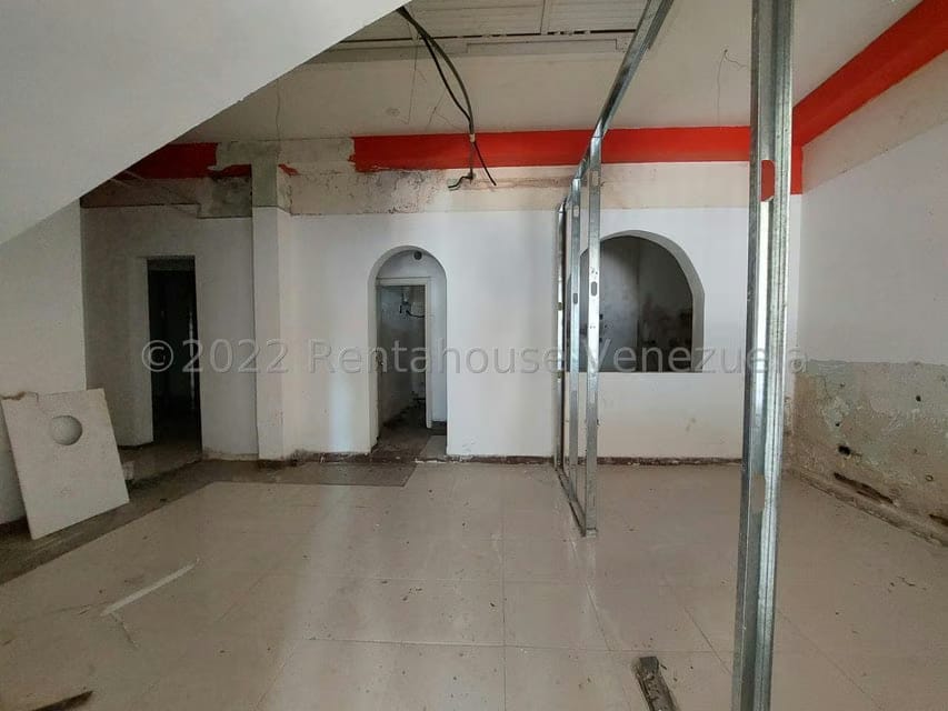 Comercial (Edificio) en Venta en Zona Centro, Aragua - 18