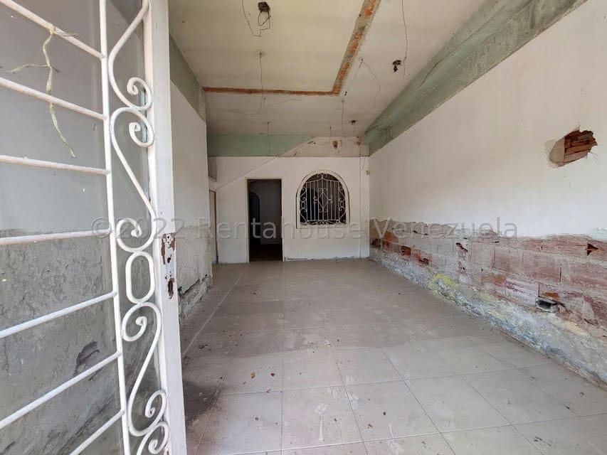 Comercial (Edificio) en Venta en Zona Centro, Aragua - 19