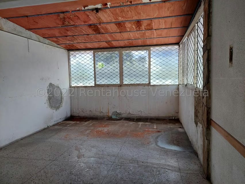 Comercial (Edificio) en Venta en Zona Centro, Aragua - 9
