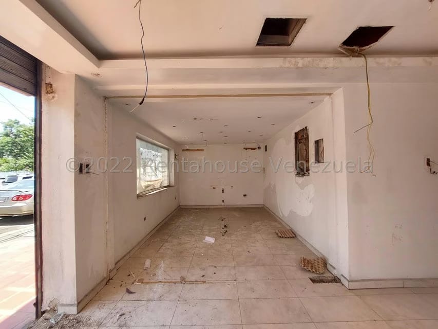 Comercial (Edificio) en Venta en Zona Centro, Aragua - 10