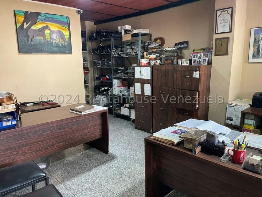 Negocios y Empresas (Automotores) en Venta en Las Salias, Miranda - 15