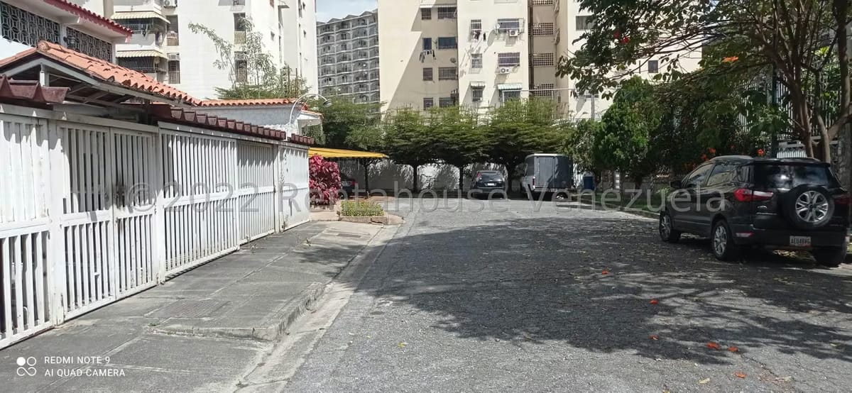Casa (Duplex) en Venta en Montalban I, Distrito Metropolitano - 38
