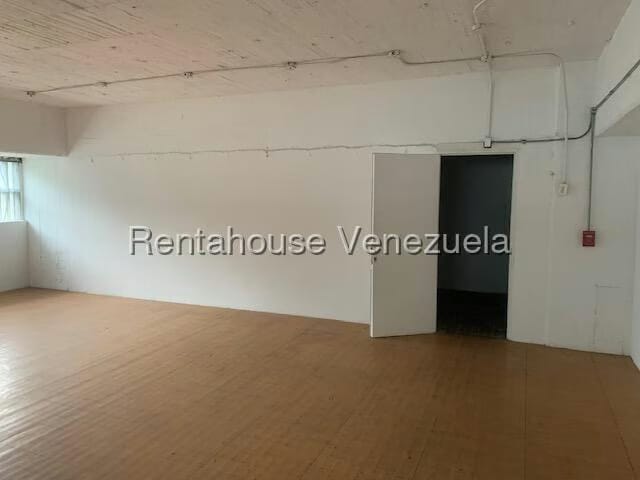Comercial (Local Comercial) en Alquiler en Boleita Sur, Distrito Metropolitano - 21
