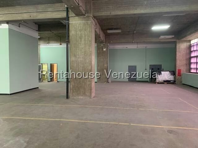 Comercial (Local Comercial) en Alquiler en Boleita Sur, Distrito Metropolitano - 34