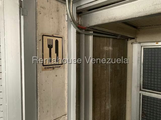 Comercial (Local Comercial) en Alquiler en Boleita Sur, Distrito Metropolitano - 36