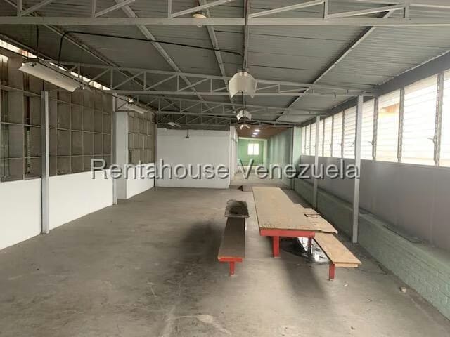 Comercial (Local Comercial) en Alquiler en Boleita Sur, Distrito Metropolitano - 37