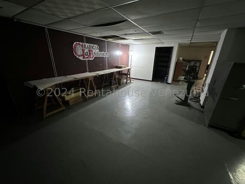 Comercial (Galpon - Deposito) en Alquiler en Parroquia Altagracia, Distrito Metropolitano - 13