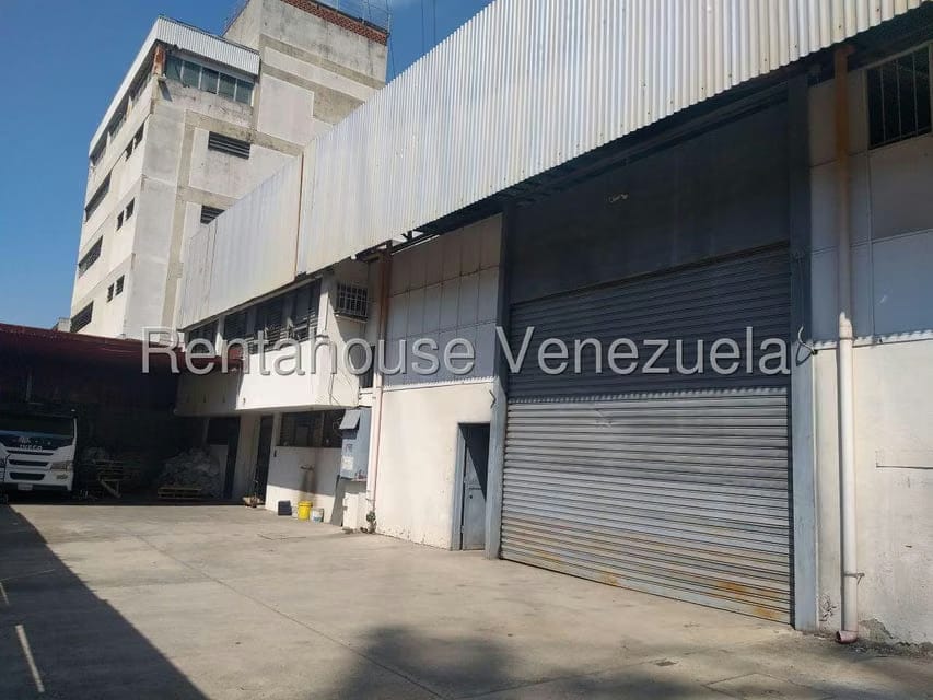 Comercial (Local Comercial) en Venta en Palo Verde, Distrito Metropolitano - 2
