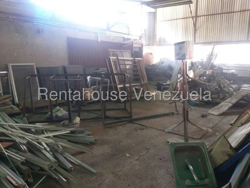 Comercial (Local Comercial) en Venta en Palo Verde, Distrito Metropolitano - 26