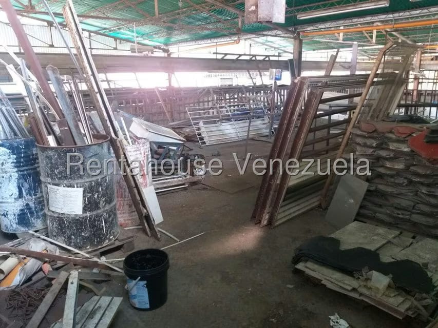 Comercial (Local Comercial) en Venta en Palo Verde, Distrito Metropolitano - 27