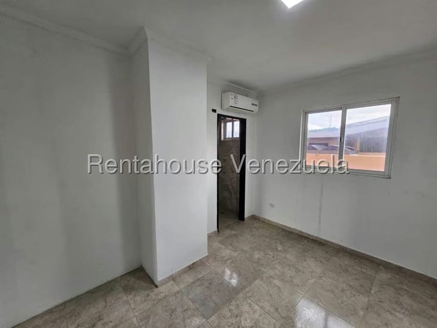 Apartamento (1 Nivel) en Venta en Zona Centro, Aragua - 25