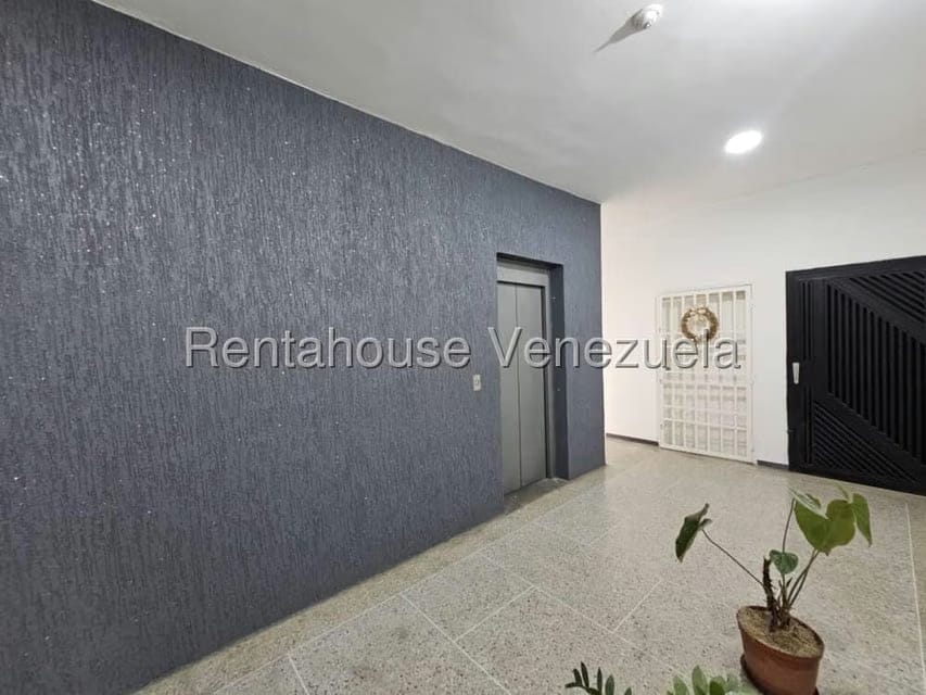 Apartamento (1 Nivel) en Venta en Zona Centro, Aragua - 29