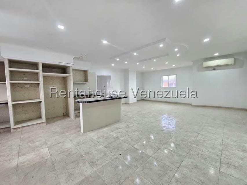 Apartamento (1 Nivel) en Venta en Zona Centro, Aragua - 6