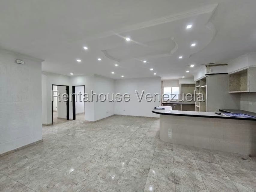 Apartamento (1 Nivel) en Venta en Zona Centro, Aragua - 8