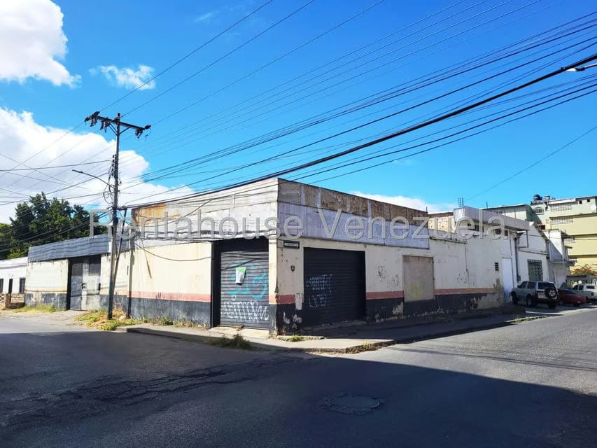 Comercial (Local Comercial) en Venta en Centro, Aragua - 17