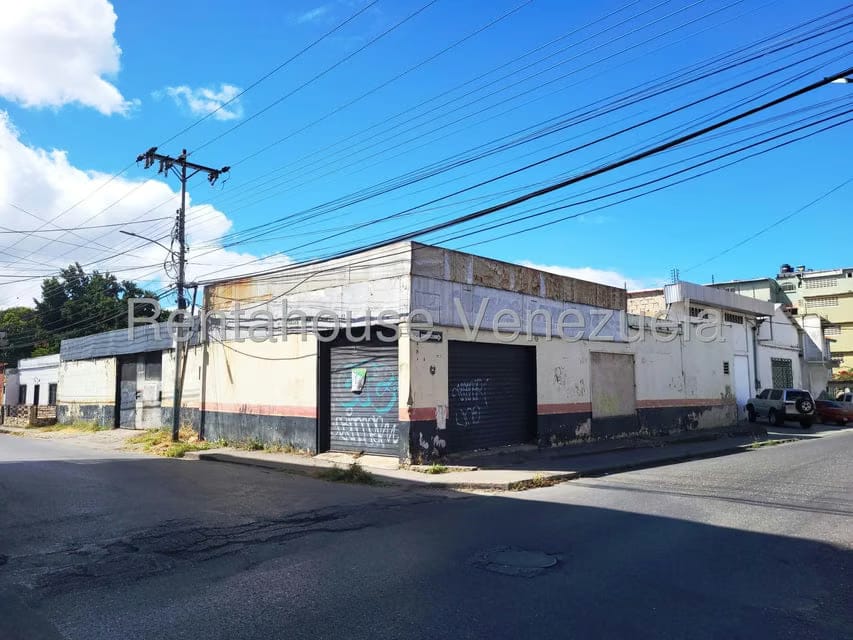 Comercial (Local Comercial) en Venta en Centro, Aragua - 18
