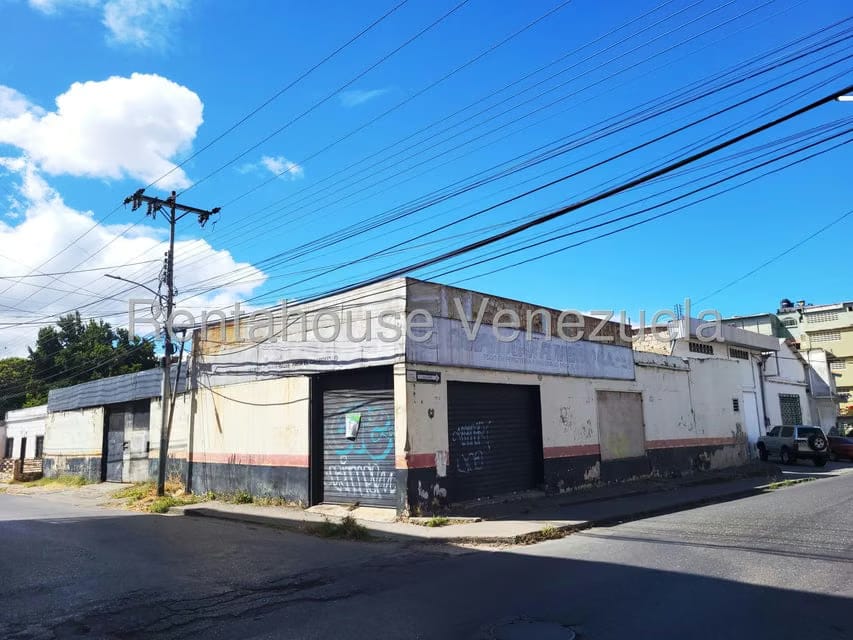Comercial (Local Comercial) en Venta en Centro, Aragua - 19