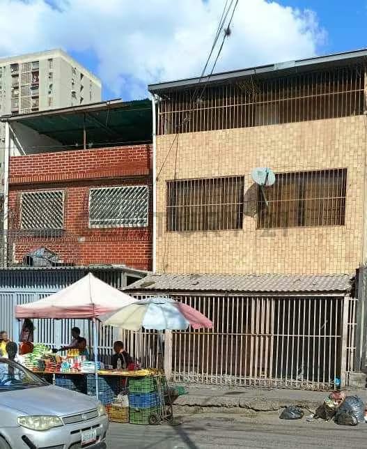 Venta de Local Comercial en Catia Sector Nueva Caracas, Calle Argentina