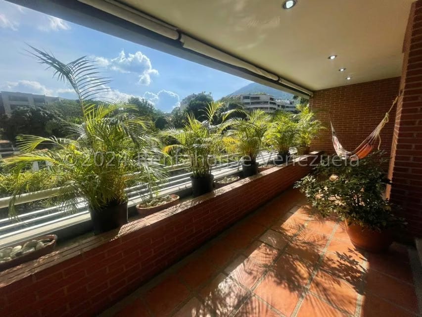 Apartamento (1 Nivel) en Alquiler en La Castellana, Distrito Metropolitano - 10