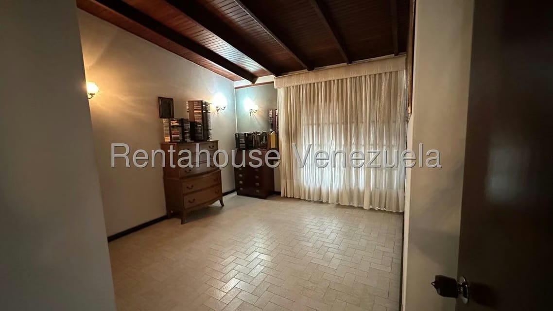 Casa (1 Nivel) en Venta en Macaracuay, Distrito Metropolitano - 27