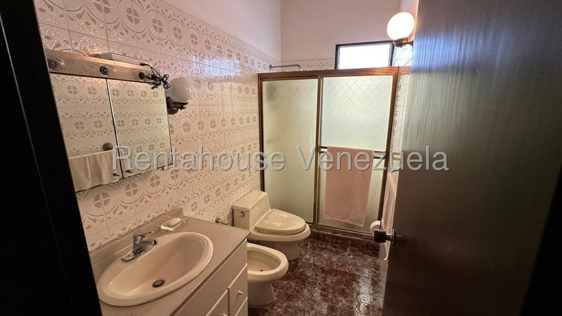 Casa (1 Nivel) en Venta en Macaracuay, Distrito Metropolitano - 31