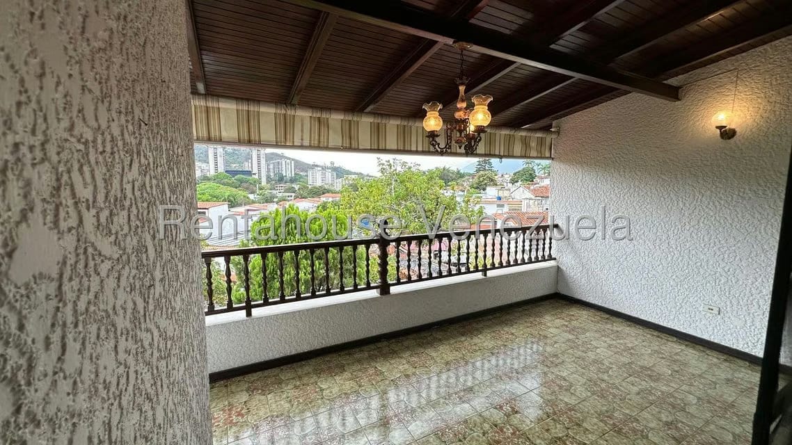 Casa (1 Nivel) en Venta en Macaracuay, Distrito Metropolitano - 36