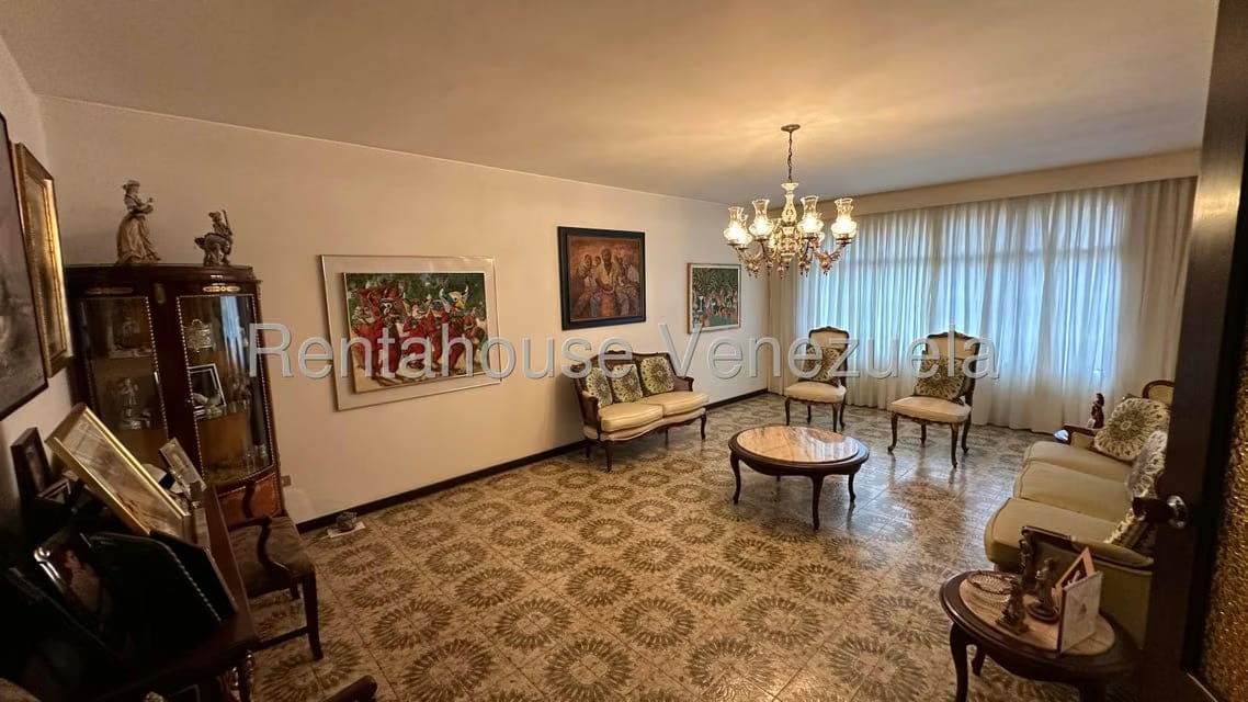 Casa (1 Nivel) en Venta en Macaracuay, Distrito Metropolitano - 8
