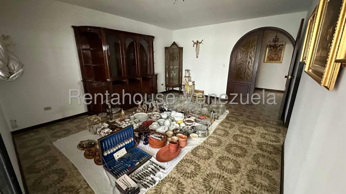 Casa (1 Nivel) en Venta en Macaracuay, Distrito Metropolitano - 9